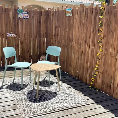 아파트 Cosy Avec Terrasse 세스타스