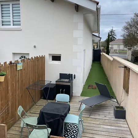 Cosy Avec Terrasse *